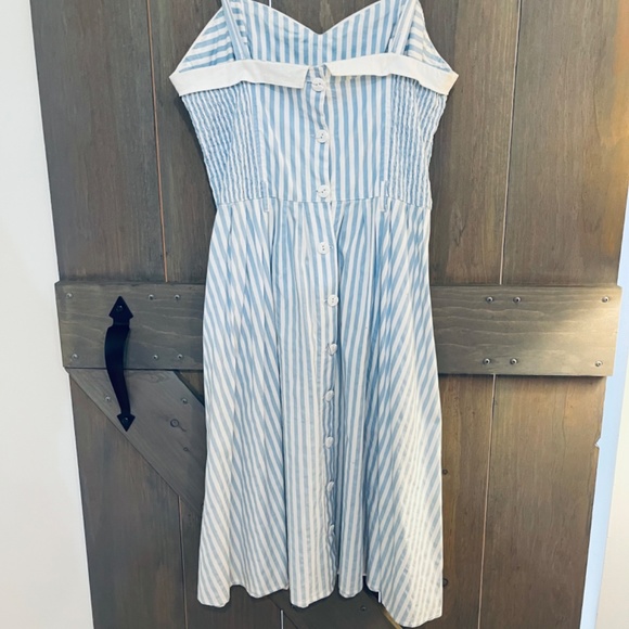 SOLD Hell Bunny Vixen Dress - Picture 8 of 12